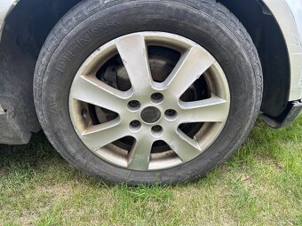Prodám zimní kola 205/55 r16 - 4