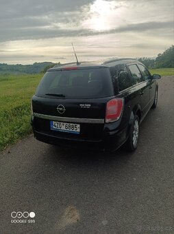 Opel Astra karavan 1.9 CDTI 88kw - 4