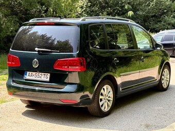 Volkswagen Touran Highline DSG - 4