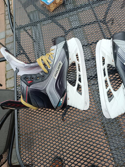 Brusle Bauer Vapor X 900 9 EE - 4