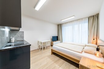 Нова 1кк квартира в Žižkov — перша оренда, без комісії - 4