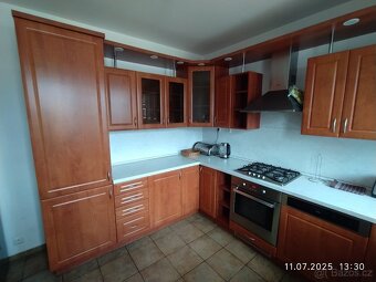 Kuchyňská linka vč spotřebičů - 4
