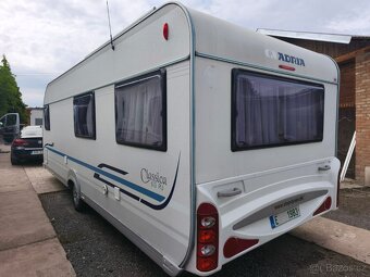 Adria Classica 613 PU - luxus na kolech - 4