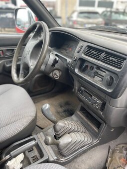 Mitsubishi L200 2001 85 kW - 4