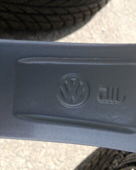 zimní alu VW Tiguan 215/65R17 Bridgestone 7mm - 4