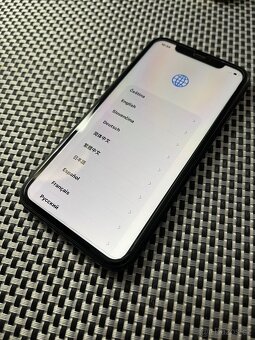 IPhone 11 64GB - 4