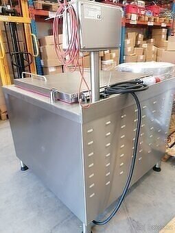 Varný elektrický glycerinový kotel 300l hranatý - 4