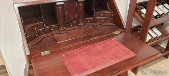 psací stůl, cena 10000,-Kč - 4