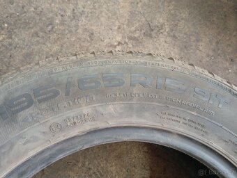 4ks 195/65 R15 Nokian zímní 6-7mm DOT 4721 - 4