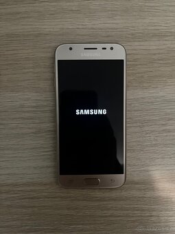 Samsung Galaxy J5 (2017) - 4