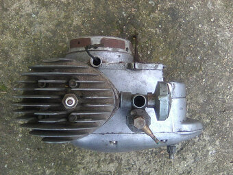 Manet 90 - motor - 4