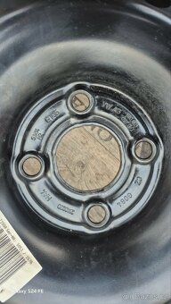 Zimní kola VW originál 165/70 R14 Dunlop
Text inzerátu - 4