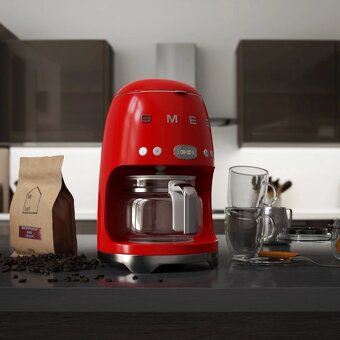 Kávovar SMEG 50's Retro Style 1,4l 10 cup červený - 4