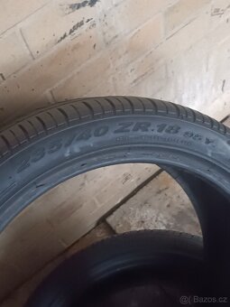 Letní pneu 235/40/18 Pirelli P Zero Rosso - 4