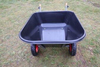 Prodám nové plastové kolečko objem 320l - 4