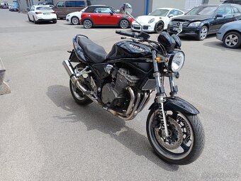 Prodám SUZUKI BANDIT 600 N,r.v.2002 - 4