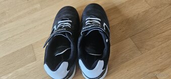 Tenisky Kangaroos v super stavu - 4