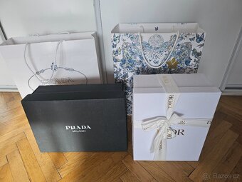 Papírové tašky a krabice LV ,Burberry, Dior, Louboutin - 4