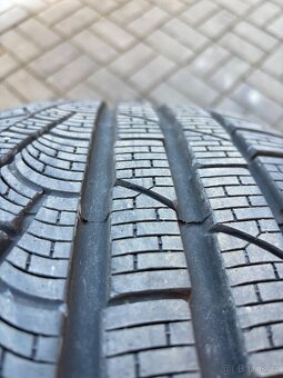 Zimní pneu Pirelli SOTTOZERO Serie II 235/50 R19 - 4