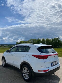 Kia Sportage - 4