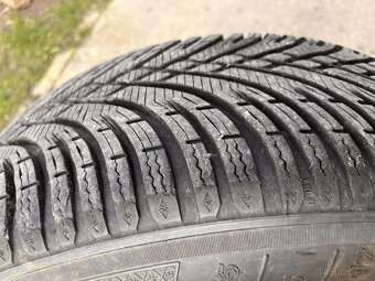 4ks zimní pneumatiky 225/55/17 - 4