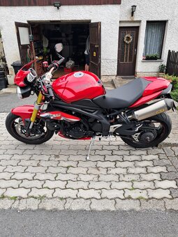 Triumph speed triple 1050 S - 4