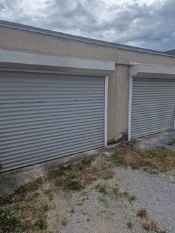 Prodám zděnou garáž s elektrikou - Podolí u Brna - 4
