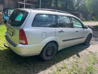 Ford Focus combi - 4