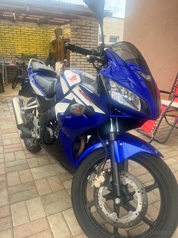 Honda CBR 125 - 4