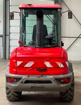 KLOUBOVÝ NAKLADAČ VOLVO L30G - 4
