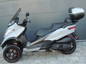 PIAGGIO MP3 500 HPE 2021 ABS ASR ZPÁTEČKA ,,B" řidičák - 4