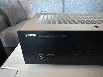 Receiver YAMAHA R-S202D + sloupové reproduktory - 4