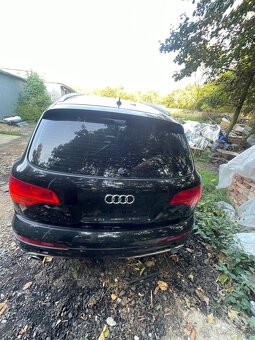 // Díly \\ Audi Q7 3.0tdi BUG - 4