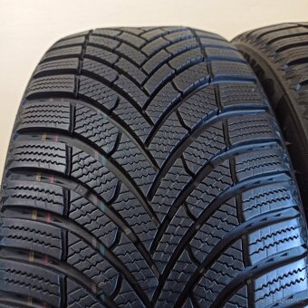 Semperit 225/45 R19 96V 8mm - 4