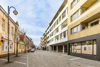 Pronájem nového bytu 1+kk v centru Pardubic - 4