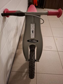 Dětské odrážedlo Firstbike s brzdou - 4
