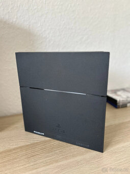 PS4 500GB, originální ovladač, kabely - 4