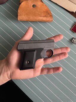 Startovací pistole - 4