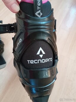 Prodám dětské zimní brusle - 4