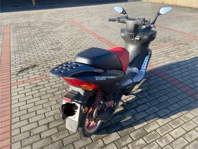 Skutr YUKI 150, 2006 - 4