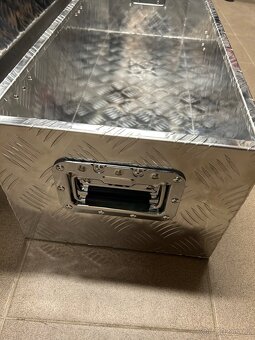 Hliníkový box (bedňa) - 4