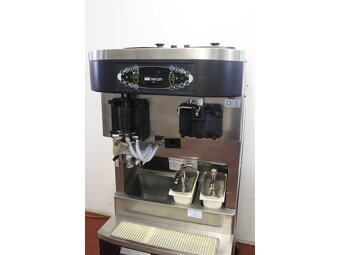 Zmrzlinový stroj Taylor C 606 - 4