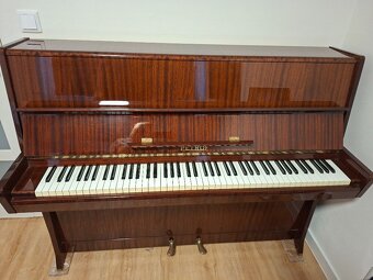 Piano Petrof barva mahagon - 4