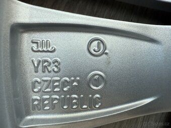 R17 ORIG.ZIMNÍ LETNÍ KOLA ŠKODA SUPERB 215/55/17 - 4