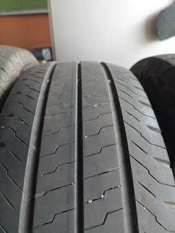 215/65/16C Continental - 4