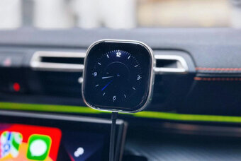 Bezdrátový Apple CarPlay adaptér s displejem - 4