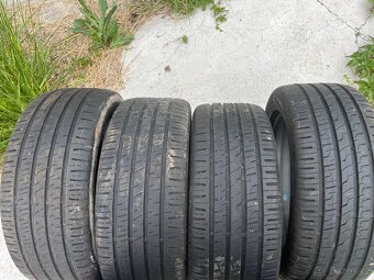 225/50 r17 - 4