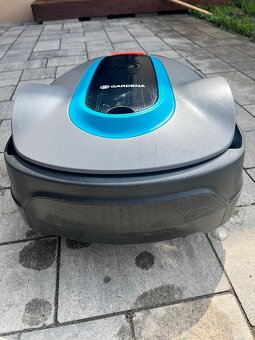 Robotická sekačka Gardena SILENO City 600 - 4