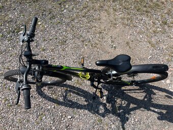 Chlapecke kolo Rockrider ST 500 velikost 24” - 4