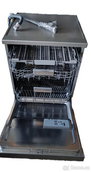 Daruji myčku ECG EDF6066QXD s českým manuálem - 4